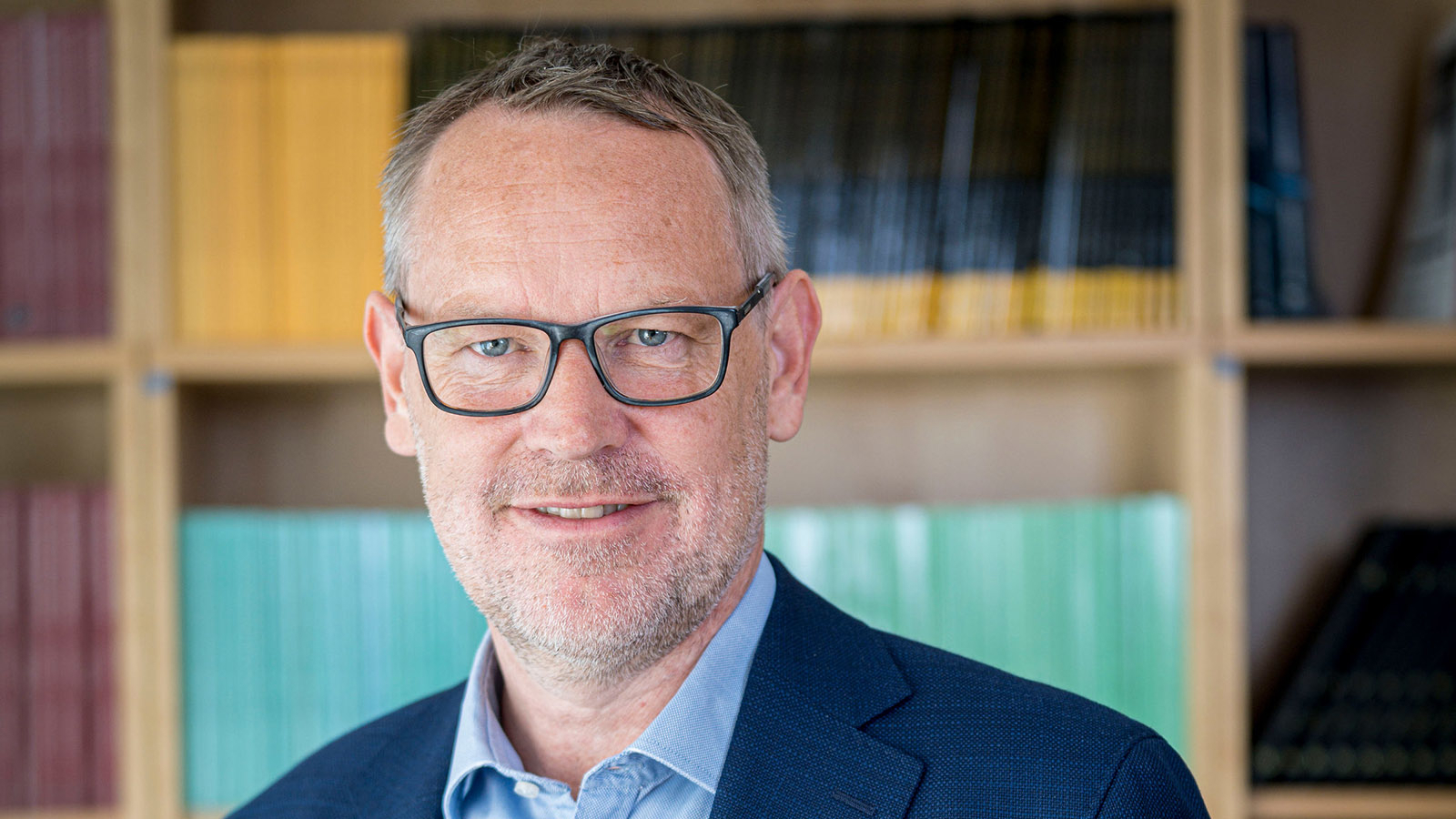 Lars-Persson